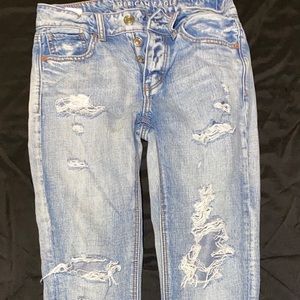 American Eagle high rise tomgirl jeans